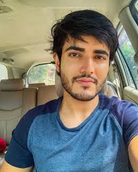 <em>john mathews</em>